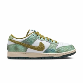 '  Alexis Sablone SB Dunk Low 'Oil Green'