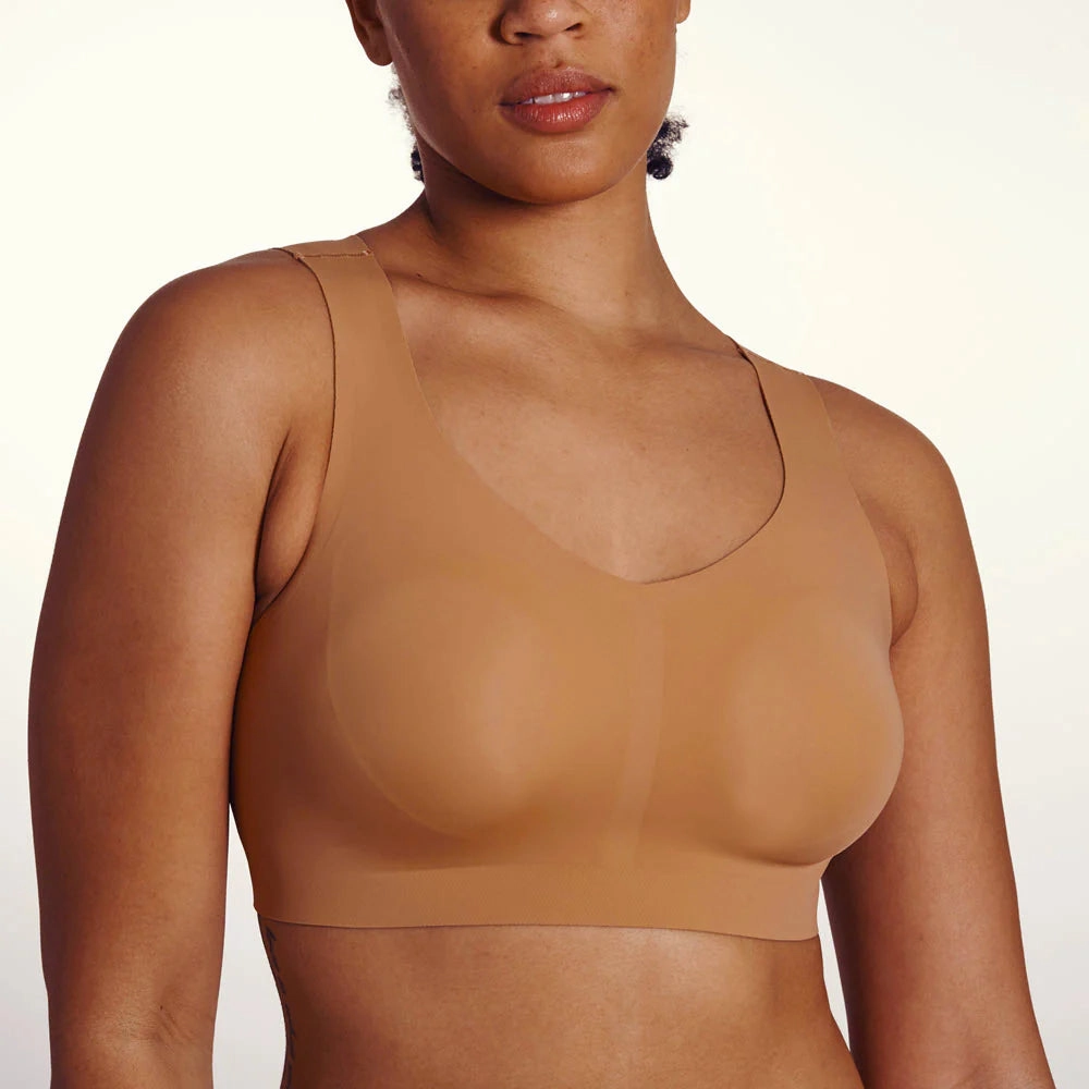 Evelyn and Bobbie Beyond Bra