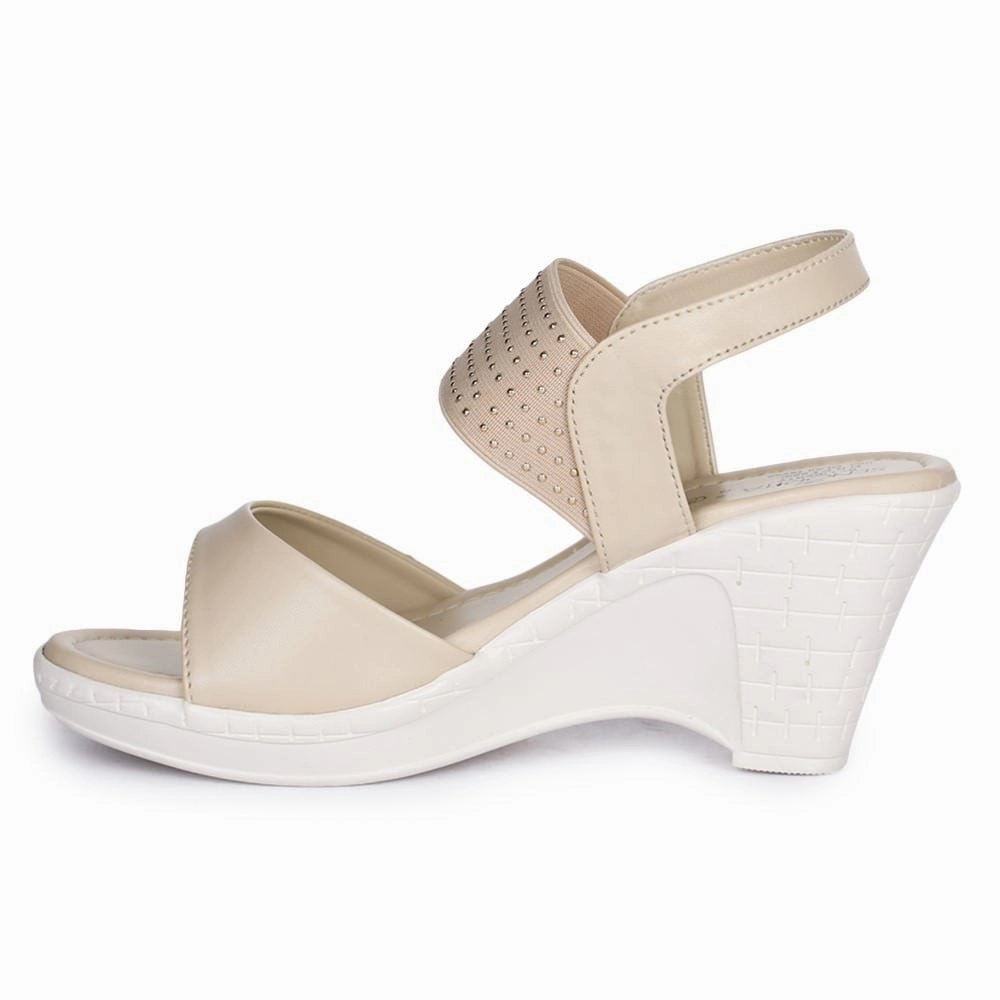 Senorita By Liberty D1-09 Fashion (Cream) Wedges Heel Sandal For Women