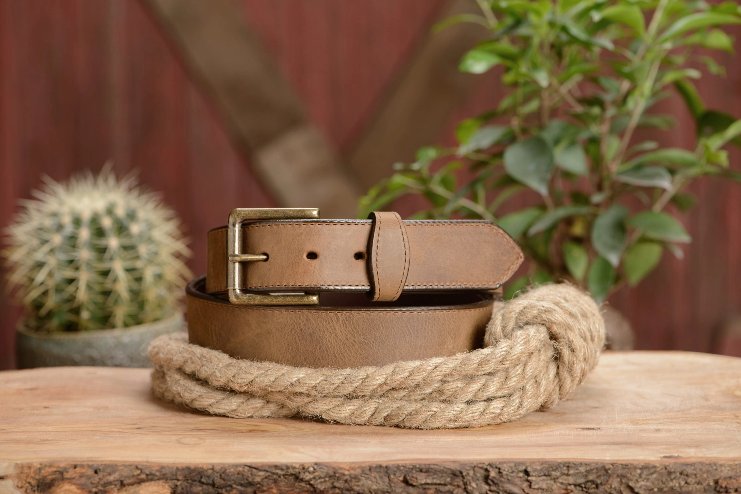 The Rockefeller: Rustic Tan Stitched Oil Tanned With Scalloped Ends 1.50"